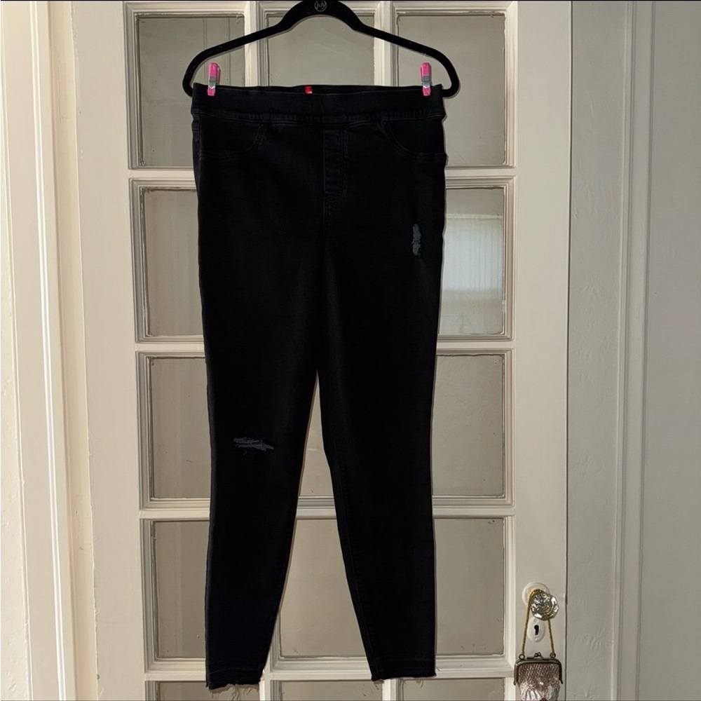 Spanx black pull on distressed jeans